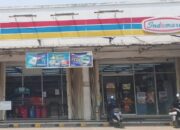 BANGUNAN TOKO INDOMARET BEROPRASI TANPA MENGANTONGI IMB MASIH MENJAMUR DI KABUPATEN BOGOR.