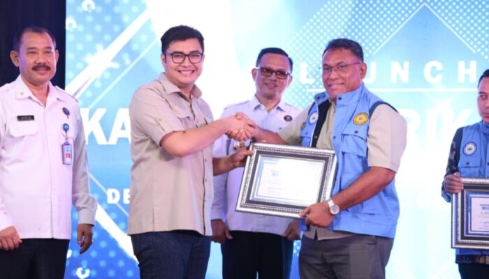 Ketua DPRD Sastra Winara Apresiasi Peluncuran Kawasan Berikat Bersinar Desa Gunung Putri