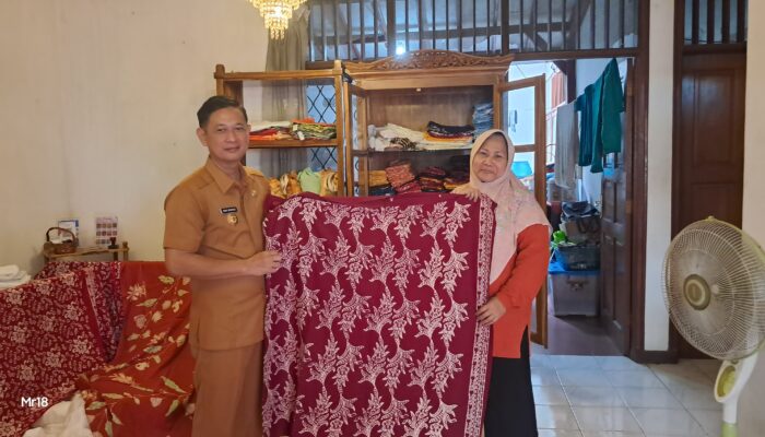 Pengrajin Batik di Kecamatan Kemang Ciptakan 23 Motif Khas Bogor.