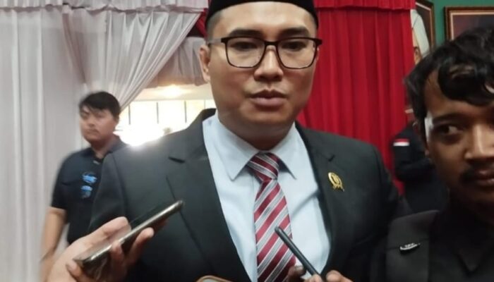 Ketua DPRD Sastra Winara desak Pemkab Bogor untuk membangun temapat Rehabilitas psk di Kab. Bogor.