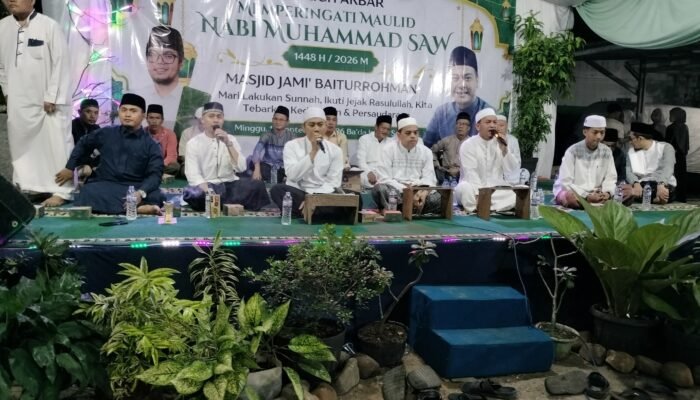 Memperingati Maulid Nabi Muhammad SAW 1448 H/2026 Jamaah Masjid Jami’ Baiturrohman mengadakan Tabligh Akbar.
