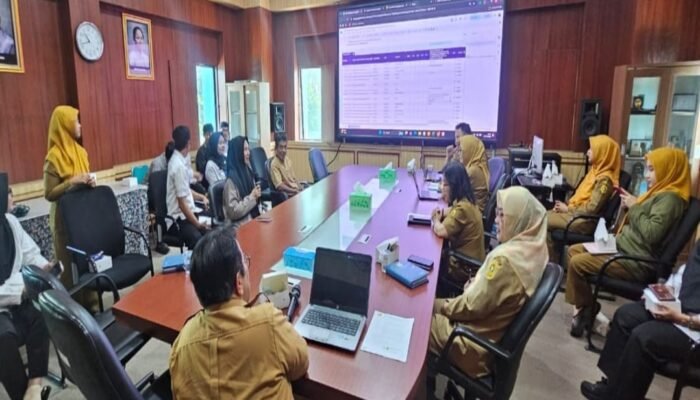 Evaluasi dan Pelatihan Pengelolaan Website Pemerintah Desa / Desa Digital