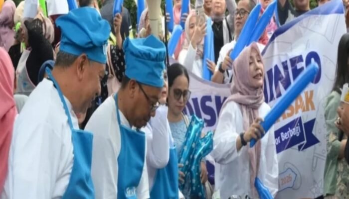 Kepala Dinas Komunikasi dan Informatika Kabupaten Bogor Bersama Jajaran Ikuti Lomba Memasak Soto Khas Bogor di Gedung Tegar Beriman