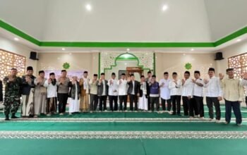 Pemkab Bogor Gelar Jumling Di Masjid Besar Cijeruk, Serap Aspirasi dan Perkuat Silaturahmi Pemkab Bogor Gelar Jumling Di Masjid Besar Cijeruk, Serap Aspirasi dan Perkuat Silaturahmi.